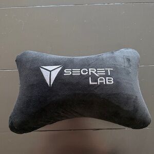 Black Memory Foam Neck Pillow